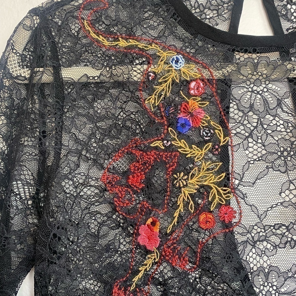 Sandro Paris Black Lace Long Sleeve Embroidered Tiger Size Small - Picture 5 of 6